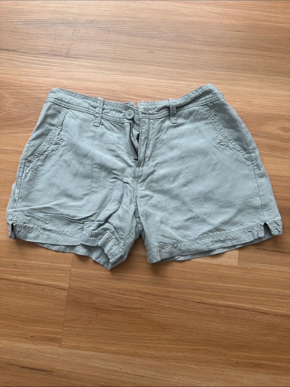Calvin Klein Jeans Light Gray linen Women's Casual Shorts